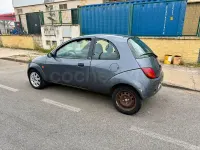 Usado Ford Ka 70 CV (51 kW) 2003 Gris / plata Utilitario