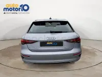 Usado Audi A3 116 CV (85 kW) 2022 Gris / plata Berlina