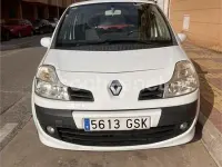 Usado Renault Grand Modus Authentique 85 CV (62 kW) 2009 Blanco Monovolumen