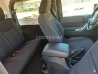 Usado Jeep Wrangler Sahara 200 CV (147 kW) 2014 Negro SUV