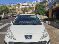 Usado Peugeot 207 70 CV (51 kW) 2007 Blanco Berlina