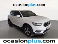 Usado Volvo XC40 Momentum 129 CV (94 kW) 2021 Blanco SUV