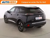 Usado Peugeot 2008 GT-line 131 CV (96 kW) 2021 Negro SUV