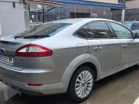 Usado Ford Mondeo Titanium 140 CV (102 kW) 2007 Gris / plata Berlina