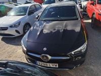 Usado Mercedes CLA200 Shooting Brake 163 CV (119 kW) 2021 Negro Familiar