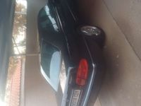 Usado Mercedes E280 Avantgarde 204 CV (150 kW) 1998 Azul Berlina