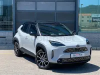 Usado Toyota Yaris Cross Sport 130 CV (95 kW) 2025 Blanco SUV