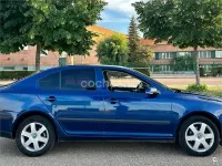 Usado Skoda Octavia 105 CV (77 kW) 2008 Azul Berlina