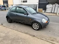 Usado Ford Ka 70 CV (51 kW) 2003 Gris / plata Utilitario