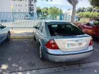Usado Ford Mondeo Trend 115 CV (84 kW) 2004 Gris / plata Berlina