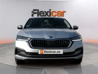 Usado Skoda Octavia Selection 110 CV (80 kW) 2024 Gris Berlina