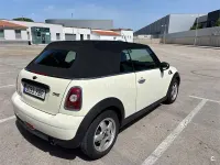Usado Mini One Cabriolet 98 CV (72 kW) 2011 Beige Descapotable