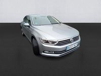 Usado VW Passat Advance 120 CV (88 kW) 2018 Gris Berlina