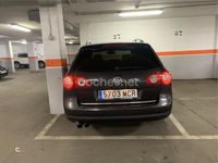 Usado VW Passat Highline 200 CV (147 kW) 2007 Negro Familiar