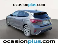 Usado Ford Focus ST-Line 155 CV (114 kW) 2023 Gris Utilitario