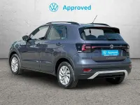 Usado VW T-Cross Advance 110 CV (80 kW) 2022 Gris / plata SUV