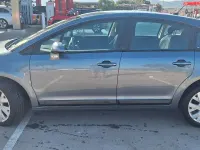 Usado Citroën C4 VTR Sport 110 CV (80 kW) 2005 Gris / plata Berlina