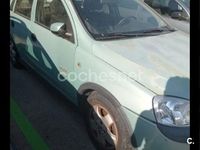 Usado Opel Corsa Cosmo 90 CV (66 kW) 2002 Verde Berlina