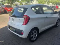 Usado Kia Picanto 69 CV (50 kW) 2015 Blanco Utilitario