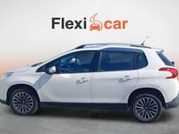Usado Peugeot 2008 Allure 100 CV (73 kW) 2015 Blanco SUV