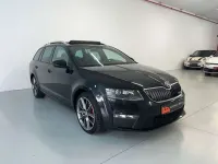 Usado Skoda Octavia RS 184 CV (135 kW) 2017 Negro Familiar