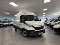 Usado Iveco Daily 159 CV (116 kW) 2022 Blanco Berlina