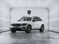 Usado Mercedes GLC220 AMG line 170 CV (125 kW) 2019 Blanco SUV