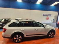 Usado Skoda Octavia 184 CV (135 kW) 2016 Blanco Utilitario