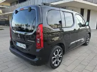 Usado Citroën Berlingo PureTech 130 CV (95 kW) 2019 Negro Monovolumen