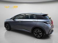 Usado BYD Dolphin Comfort 150 kW (204 CV) 2025 Gris Utilitario