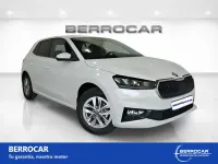 Usado Skoda Fabia Style 95 CV (69 kW) 2019 Blanco Utilitario