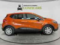 Usado Renault Captur Life 90 CV (66 kW) 2015 Naranja SUV