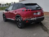 Usado Peugeot 2008 GT 130 CV (95 kW) 2021 Rojo SUV
