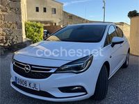 Usado Opel Astra Selective 110 HP (80 kW) 2018 Branco Sedan