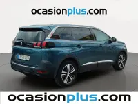 Usado Peugeot 5008 Allure 131 HP (96 kW) 2019 Verde SUV
