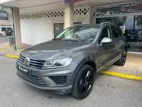 Second-hand VW Touareg 262 CP (192 kW) 2016 Gri SUV