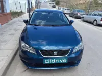 Usado Seat Leon ST Reference 105 CV (77 kW) 2015 Azul Familiar