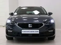 Usado Seat Leon Style 110 CV (80 kW) 2023 Gris Utilitario