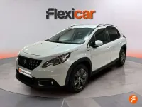 Usado Peugeot 2008 Allure 110 CV (80 kW) 2019 Blanco SUV