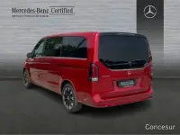 Usado Mercedes V250 Avantgarde 190 CV (139 kW) 2025 Rojo Monovolumen
