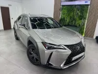 Usado Lexus UX 250h Business Edition 184 CV (135 kW) 2022 Gris SUV