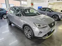 Usado Seat Arona FR 115 CV (84 kW) 2025 Gris / plata SUV