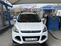 Usado Ford Kuga Titanium 120 CV (88 kW) 2015 Blanco SUV