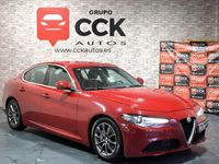 Usado Alfa Romeo Giulia Super 180 CV (132 kW) 2017 Granate Berlina