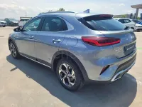 Usado Kia XCeed 115 CV (84 kW) 2025 Gris / plata SUV