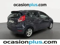 Usado Ford Fiesta Trend 101 CV (74 kW) 2014 Gris Utilitario