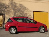 Usado Peugeot 207 95 CV (69 kW) 2008 Granate Familiar