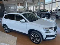 Usado Skoda Karoq Style 150 CV (110 kW) 2022 Blanco SUV