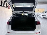Usado VW Golf VIII Life 116 CV (85 kW) 2023 Blanco Familiar