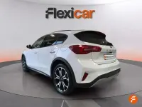 Usado Ford Focus Active 155 CV (114 kW) 2022 Blanco Berlina